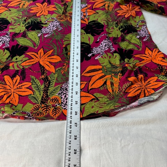 C&C California Women's Bright Safari Jungle 3/4 Sleeve T-Shirt Top 3X V-Neck - Picture 10 of 12